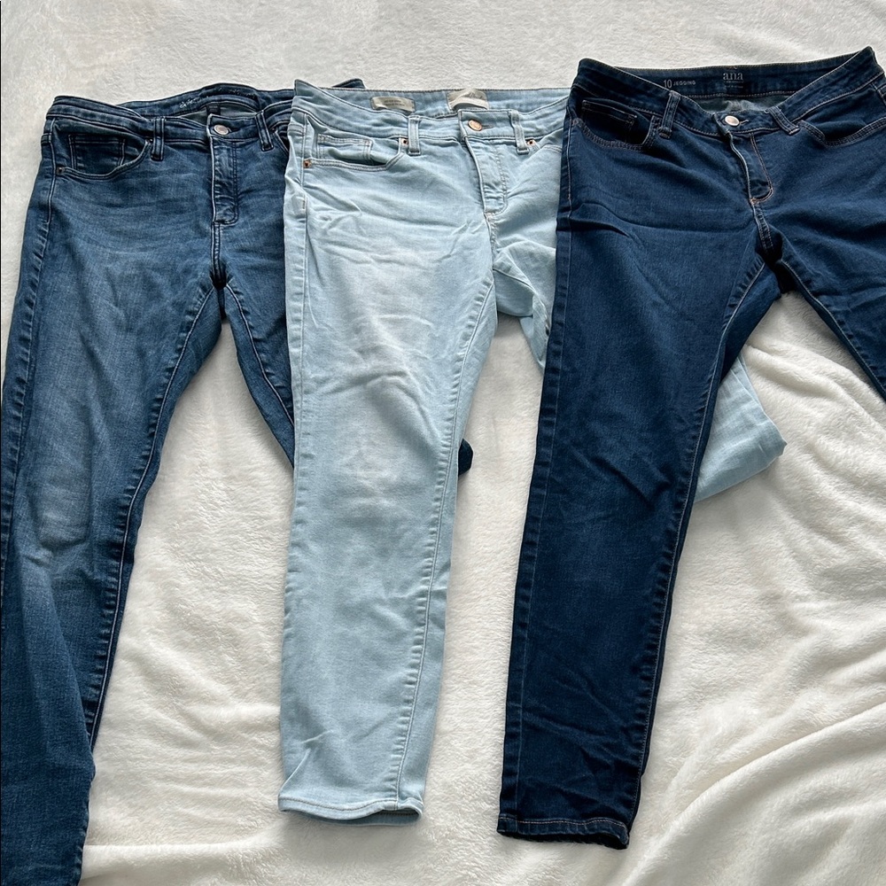 Stylish Women's Jeans Set - Dark Blue, Light Blue, and Blue